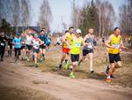 W Gorzycach biegacze i pasjonaci nordic walking otworzyli wiosenny sezon. Zawodnicy wsparli też bezdomne zwierzęta. Zobacz zdjęcia i wyniki
