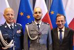 Stalowa Wola: Dwaj policjanci odznaczeni przez Ministra Spraw Wewnętrznych