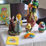 Zaproszenie na wystawę prac wielkanocnych uczestników Dziennego Domu Senior+ w Stalowej Woli