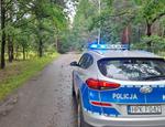 Policjanci dbają o bezpieczeństwo mieszkańców podczas trudnych warunków pogodowych