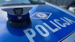 Wjechał na przejazd przy otwierających się rogatkach. Miał sądowy zakaz kierowania