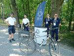 Policjanci na Jarmarku Młodego Przedsiębiorcy - profilaktyka i bezpieczeństwo