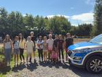 Policjanci promują bezpieczeczne wakacje na półkoloniach