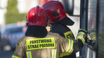Pożar w hali na terenie strefy przemysłowej